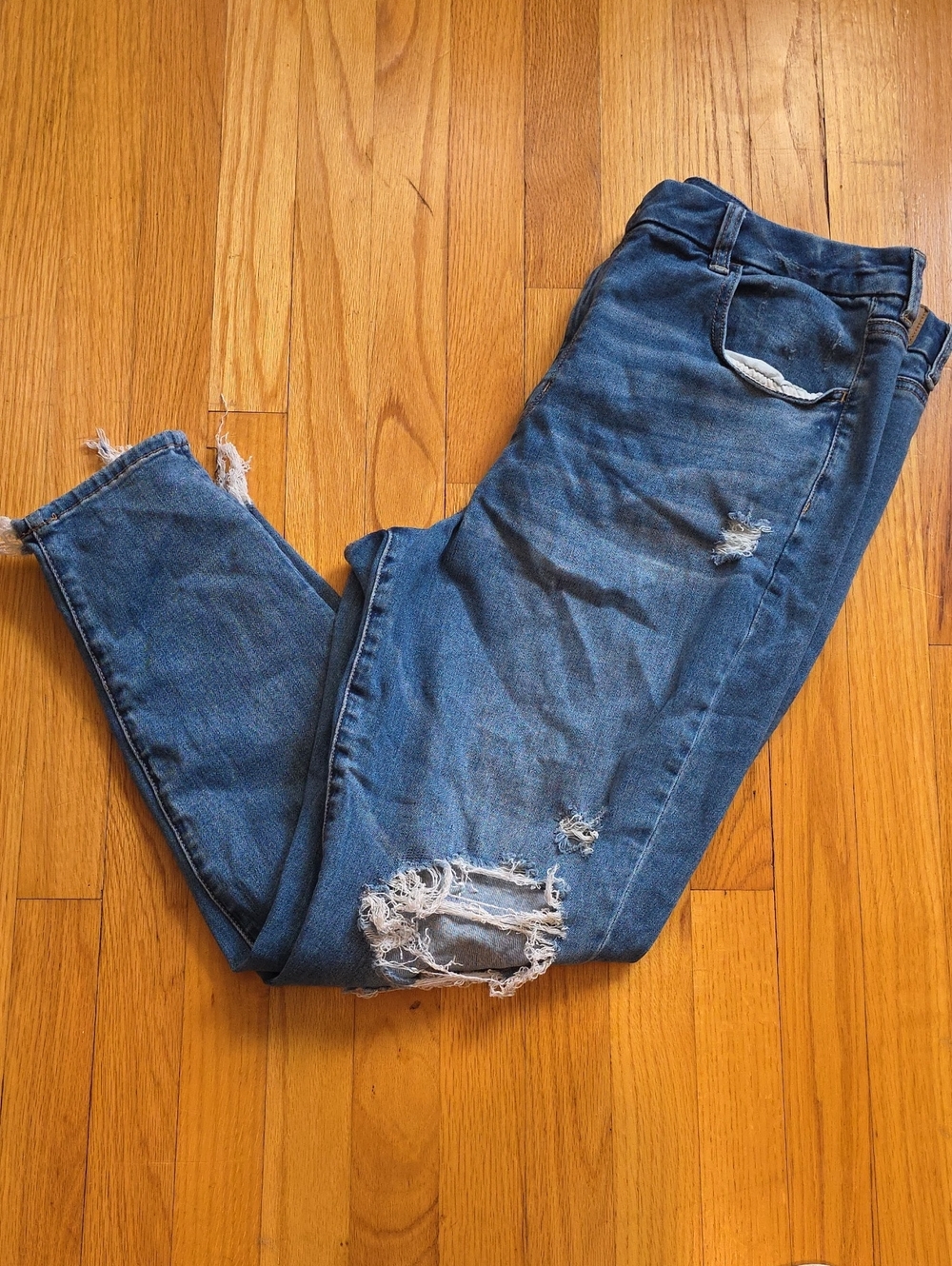 American Eagle Outfitters Blue Ripped curvy jeggings Jeans